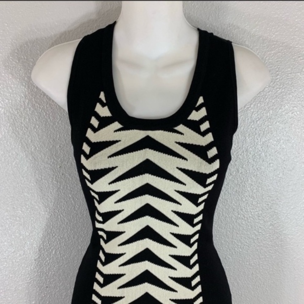 Bar III black off white knit bodycon dress R13 - Picture 2 of 6